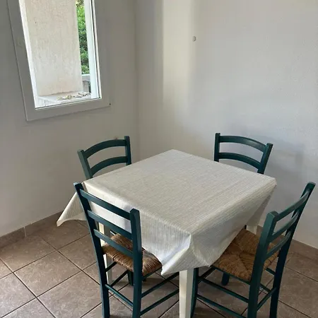 Apartment Kuca Roza Rukavac (Vis)