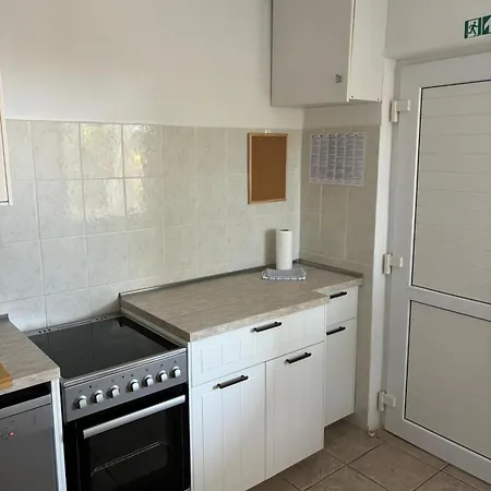 Apartment Kuca Roza